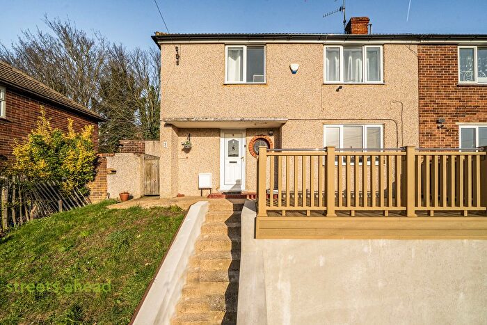 4 Bedroom Semi Detached House For Sale In Somerton Close, Purley, CR8