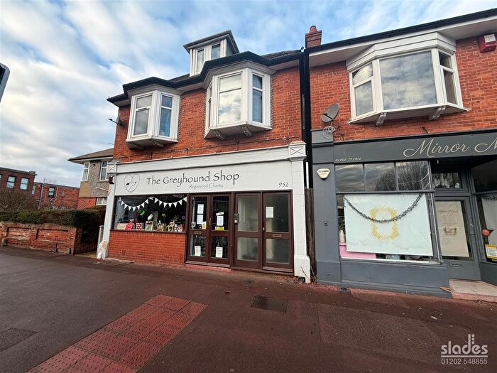 1 Bedroom Flat To Rent In Wimborne Road, Moordown, Bournemouth, BH9