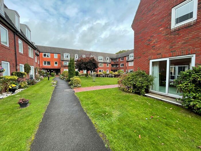 1 Bedroom Retirement Property To Rent In Ringwood Road, Ferndown, BH22