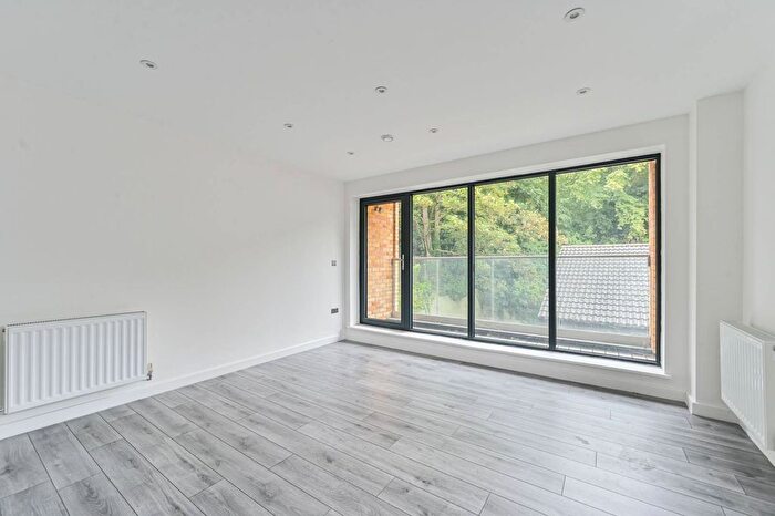 2 Bedroom Flat For Sale In Joynes House, Charlton, Greenwich, SE7