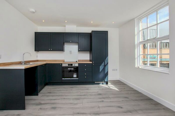 1 Bedroom Apartment To Rent In Queen Street, Peterborough, PE1