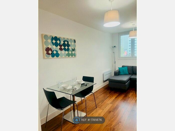 1 Bedroom Flat To Rent In Metropolitan House, Birmingham, B16