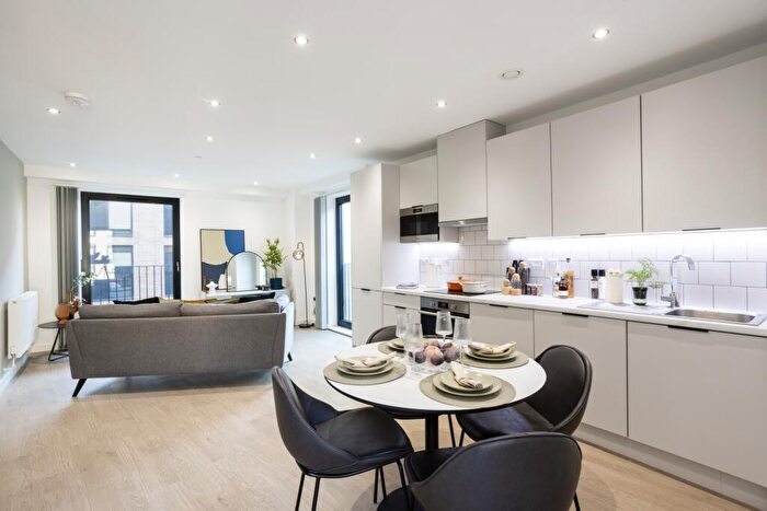 1 Bedroom Apartment To Rent In All Saints Road, Leicester, LE3