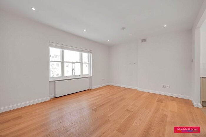 2 Bedroom Flat To Rent In Belsize Park, London, NW3