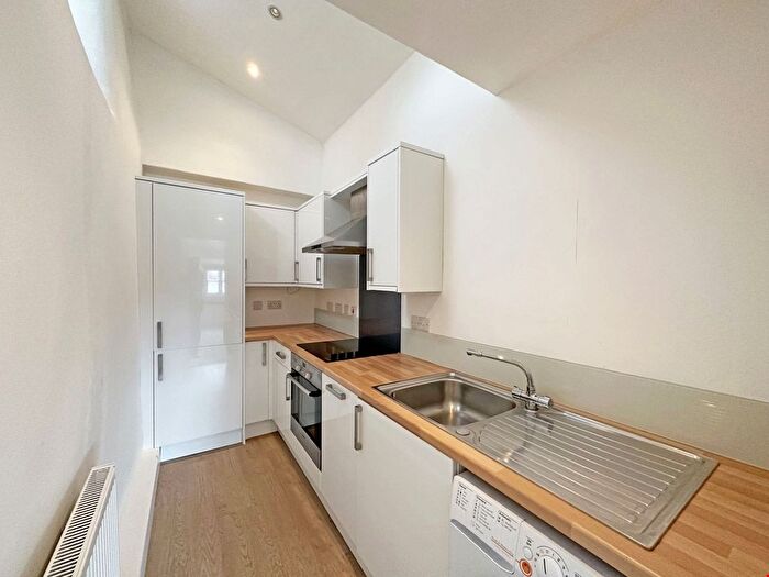 1 Bedroom Flat For Sale In Lemon Street, Truro, Cornwall, TR1