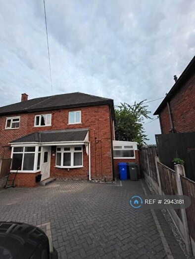 3 Bedroom Semi-Detached House To Rent In Piggott Grove, Stoke-On-Trent, ST2