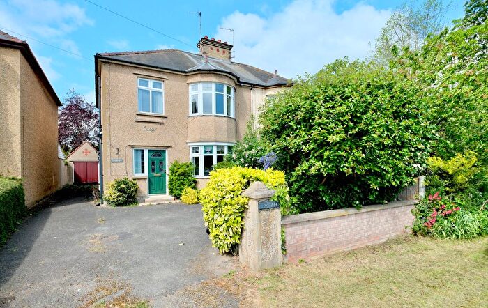 3 Bedroom Semi-Detached House For Sale In Ramsey Road, St Ives, Huntingdon, PE27