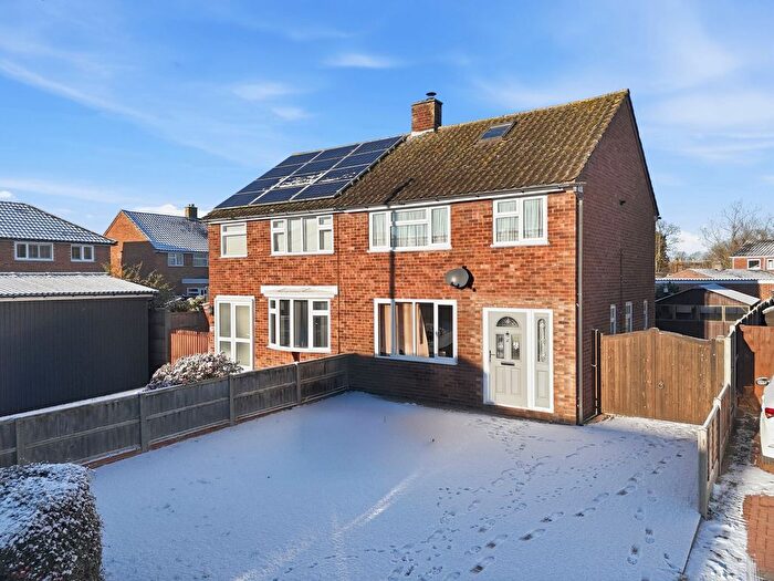 3 Bedroom Semi Detached House For Sale In Conway Close, Halstead, CO9