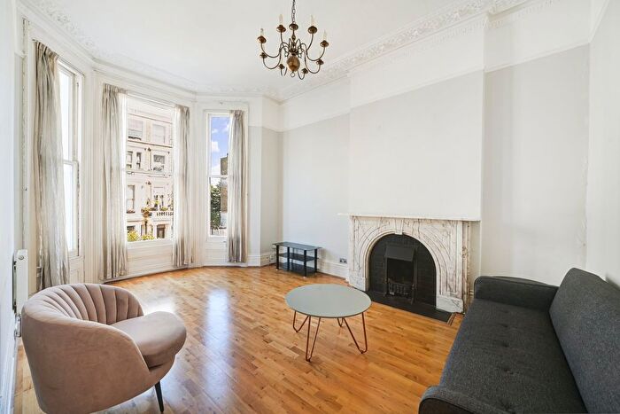 1 Bedroom Flat To Rent In Longridge Road, Earls Court, SW5