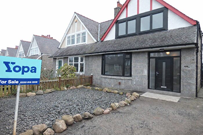 4 Bedroom Semi Detached House For Sale In Harcourt Road, Aberdeen, AB15