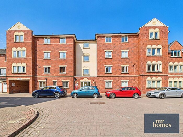 2 Bedroom Flat For Sale In Clos Dewi Sant, Canton, Cardiff, CF11