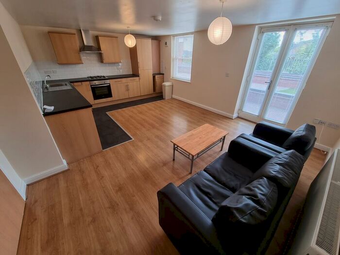 2 Bedroom Apartment To Rent In Flat, Brunswick Street, Leamington Spa, CV31