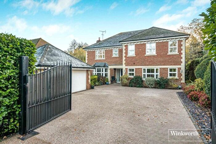 5 Bedroom Detached House For Sale In Charters Road, Sunningdale, Berkshire, SL5