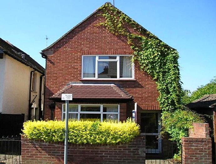 4 Bedroom Semi-Detached House To Rent In Minster Road, East Oxford, Hmo Ready Sharers, OX4