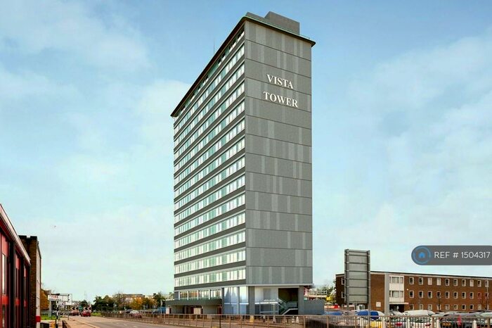 2 Bedroom Flat To Rent In Southgate, Stevenage, SG1