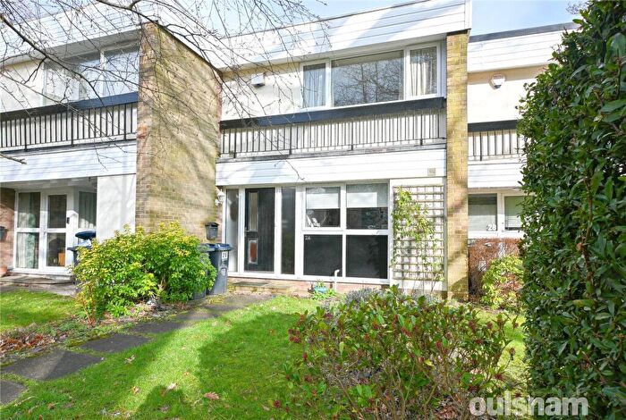 3 Bedroom Terraced House For Sale In Cala Drive, Edgbaston, West Midlands, B15
