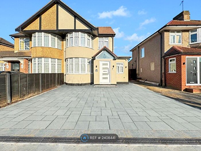 5 Bedroom Semi-Detached House To Rent In Oxford Avenue, Hayes, UB3