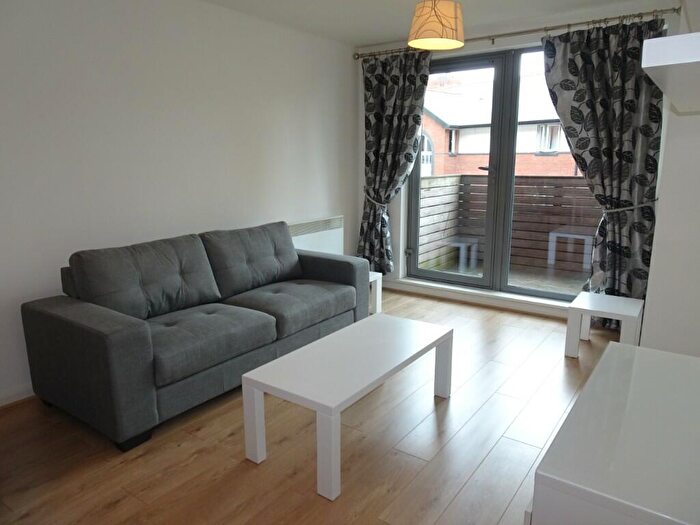 2 Bedroom Apartment To Rent In Skyline, Granville Street, Birmingham, B1