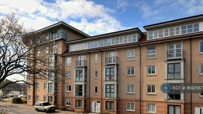 3 Bedroom Flat To Rent In Links Road, Aberdeen, AB24