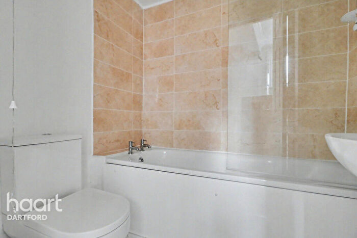 1 Bedroom Flat For Sale In Highfield Road, Dartford, DA1