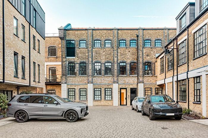 2 Bedroom Flat To Rent In Palace Wharf, Rainville Road, W6