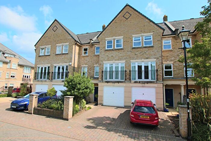 4 Bedroom Town House For Sale In Banister Park, Southampton, SO15