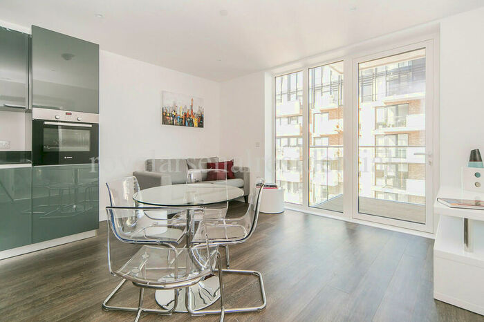 1 Bedroom Apartment To Rent In Compton House, Victory Parade, Royal Arsenal, SE18