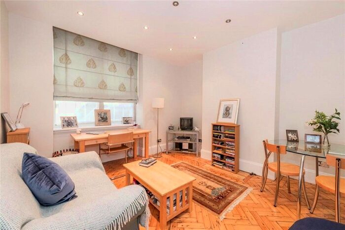 2 Bedroom Flat To Rent In Newcastle House, Luxborough Street, London, W1U