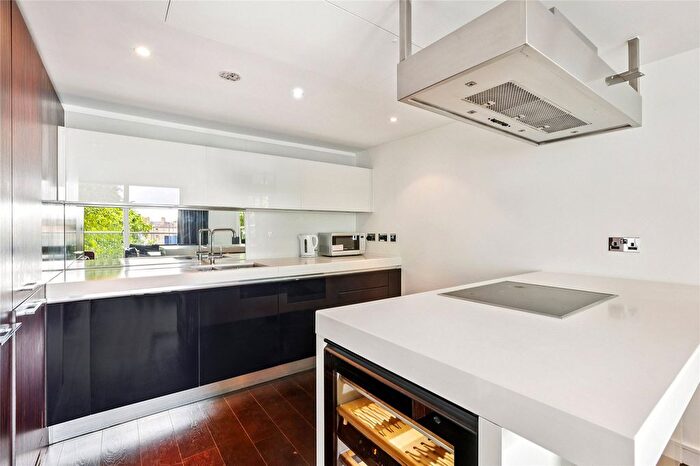 2 Bedroom Flat For Sale In Gatliff Road, London, SW1W