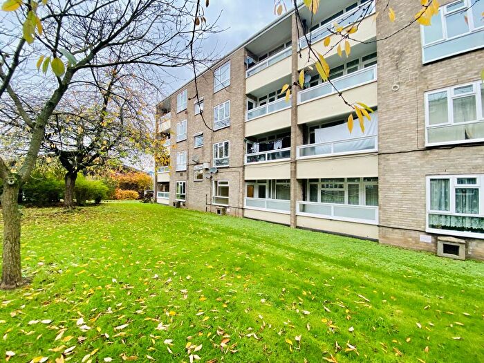 2 Bedroom Apartment To Rent In Godric Place, NR2