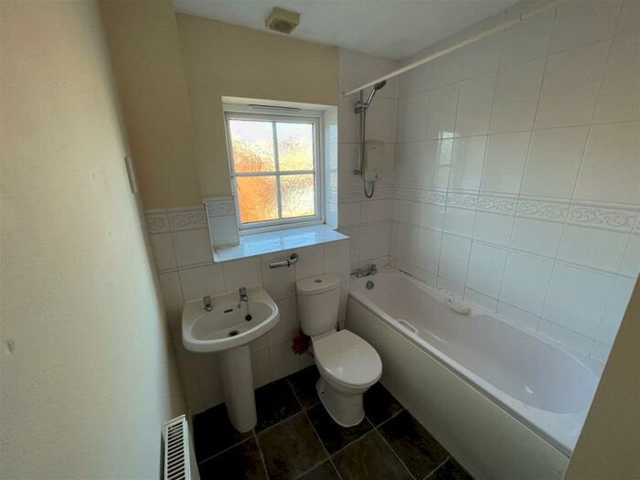 2 Bedroom End Of Terrace House To Rent In Marlow Court, Adlington, PR7