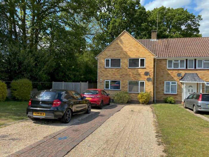 1 Bedroom Flat To Rent In Rosebery Avenue, Hythe, SO45