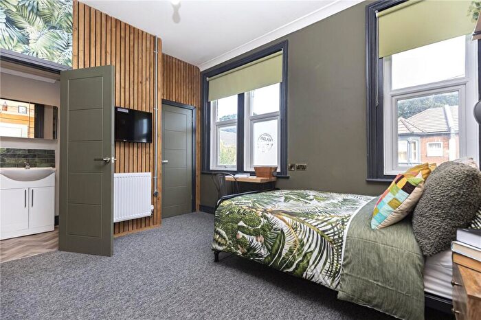 1 Bedroom Property To Rent In Gordon Avenue, Southampton, Hampshire, SO14