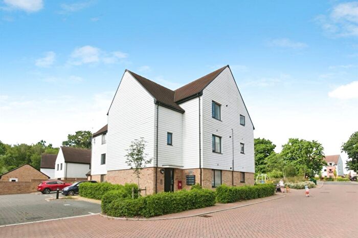 2 Bedroom Flat For Sale In Blackberry Drive, Lindfield, Haywards Heath, RH16