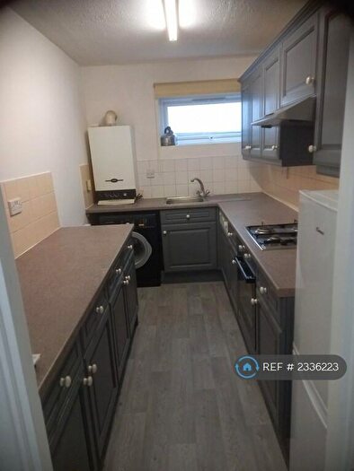1 Bedroom Maisonette To Rent In Lorne Close, Slough, SL1