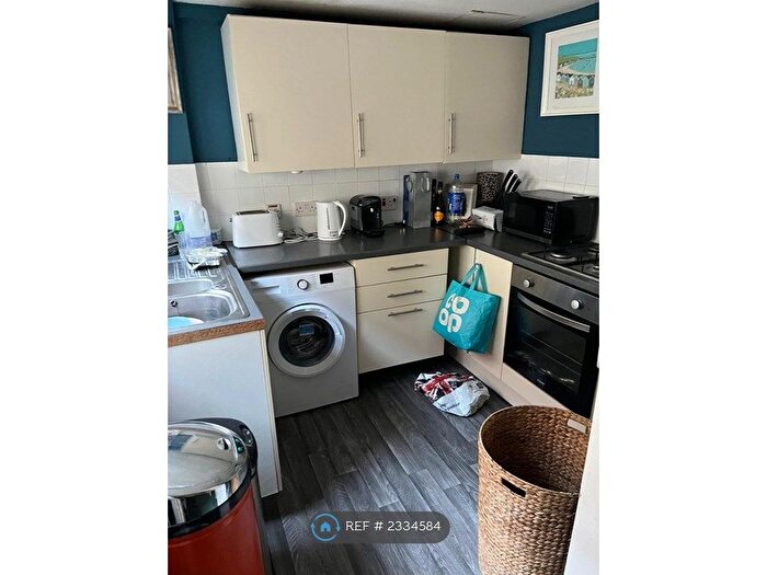 2 Bedroom Flat To Rent In Wyche Road, Malvern, WR14