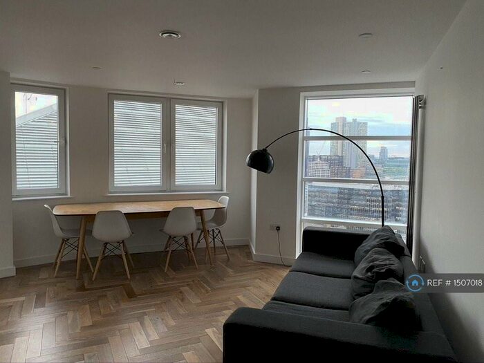 2 Bedroom Flat To Rent In Eagle Point, London, EC1V