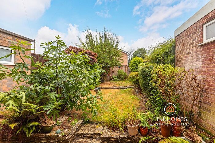 3 Bedroom Terraced House For Sale In Dacombe Drive, Poole, BH16
