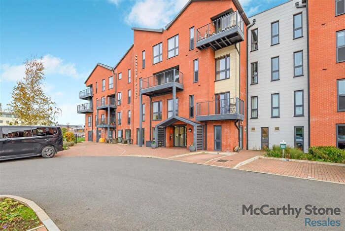 2 Bedroom Flat For Sale In Llanthony Place, St Ann Road, Gloucester, GL2