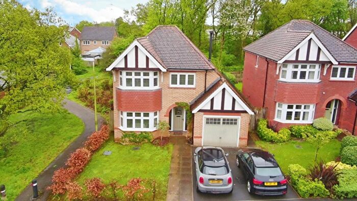 3 Bedroom Detached House For Sale In Goldsland Walk, Wenvoe, Cardiff, CF5