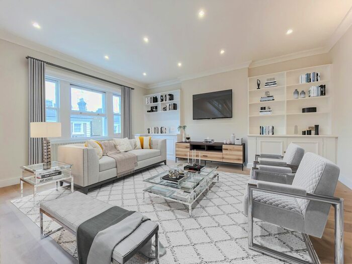 2 Bedroom Flat To Rent In Brook Lodge, Gridlers Road, London, W14