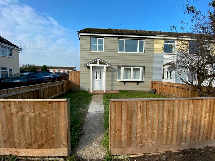 3 Bedroom Property To Rent In Crown Square, King's Lynn, PE30