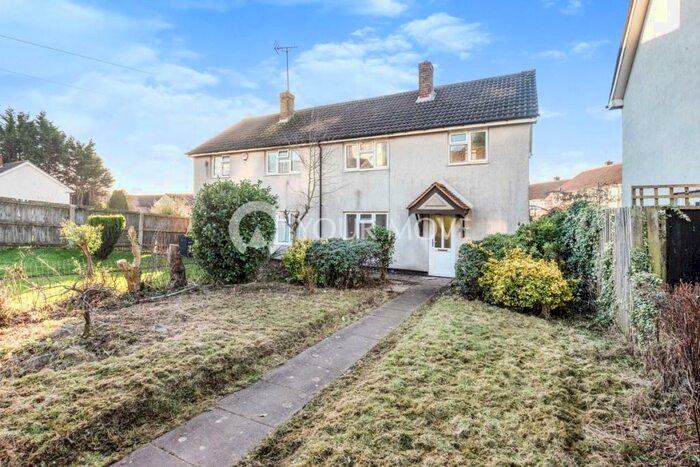 3 Bedroom Semi-Detached House To Rent In The Doweries, Rubery, Rednal, Birmingham, B45