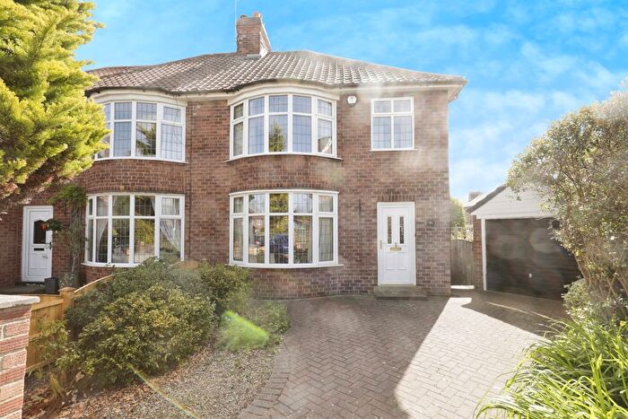 3 Bedroom Semi-detached House For Sale In Forest Grove, York, YO31