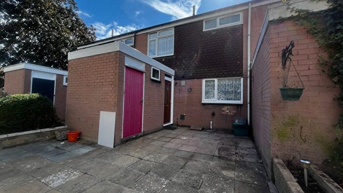 3 Bedroom Terraced House To Rent In Mole Court, West Ewell, Epsom, KT19