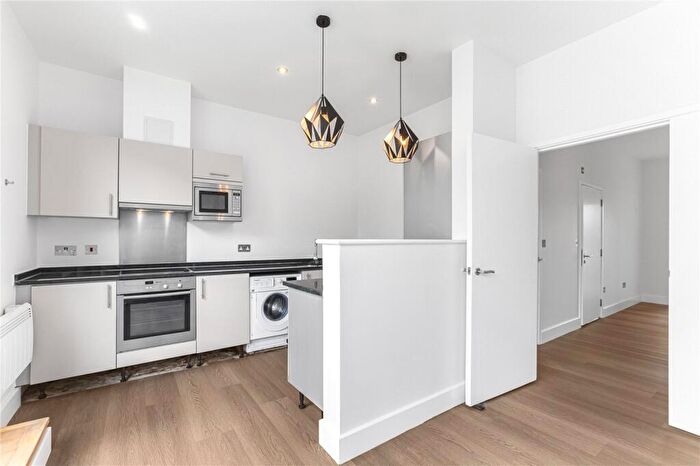 3 Bedroom Apartment To Rent In Dereham Place, Shoreditch, London, EC2A