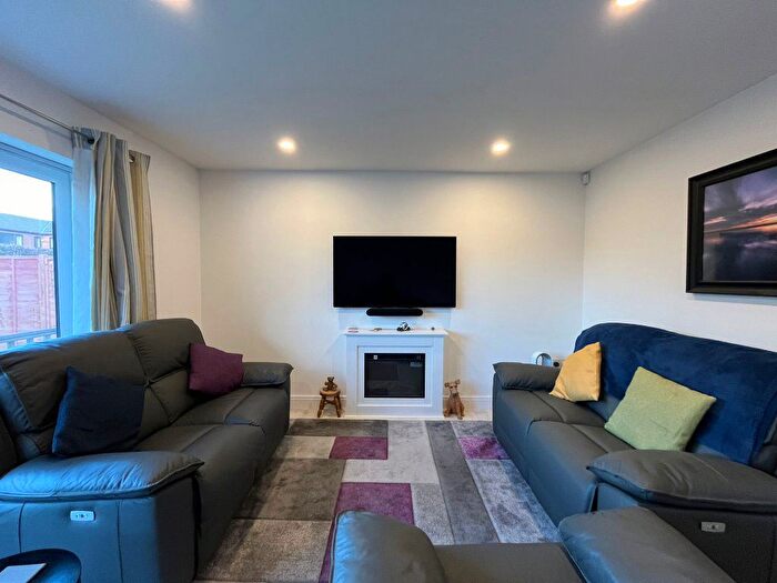 2 Bedroom Bungalow To Rent In Birchwood Gardens, Blackpool, Lancashire, FY4