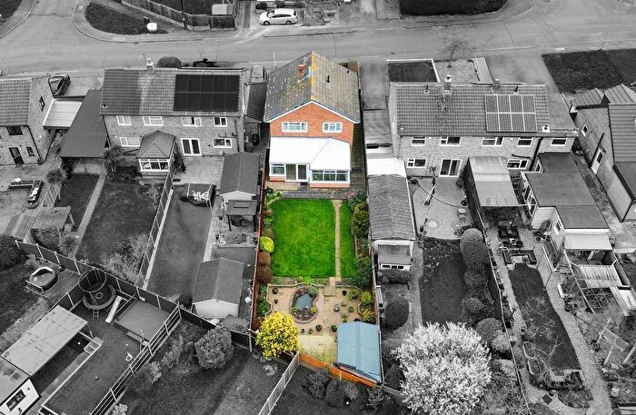 3 Bedroom Detached House For Sale In Halcroft Rise, Wigston, Leicester, LE18