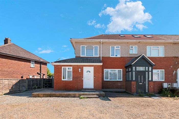 3 Bedroom End Of Terrace House For Sale In Rayners Crescent, Northolt, UB5