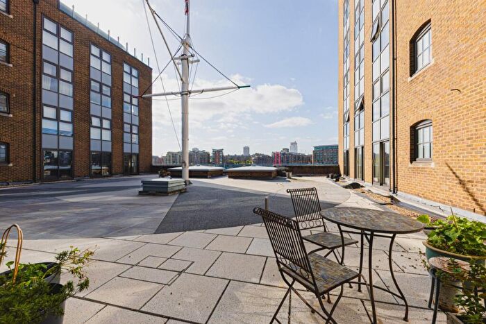 2 Bedroom Apartment For Sale In Tower Bridge Wharf, St. Katharines Way, London, E1W